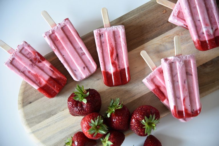 Erdbeere-Jogurteis
